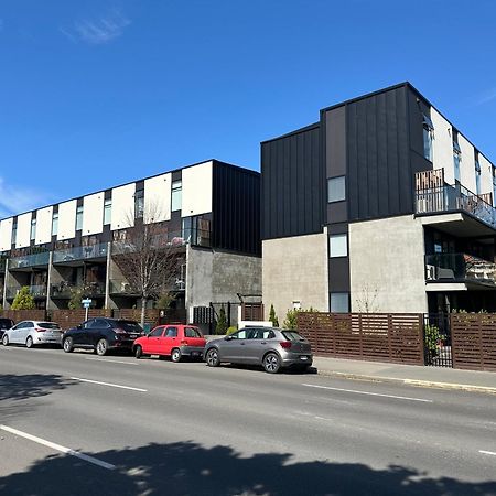1 Bedroom City Base With Free Car Park Christchurch Extérieur photo