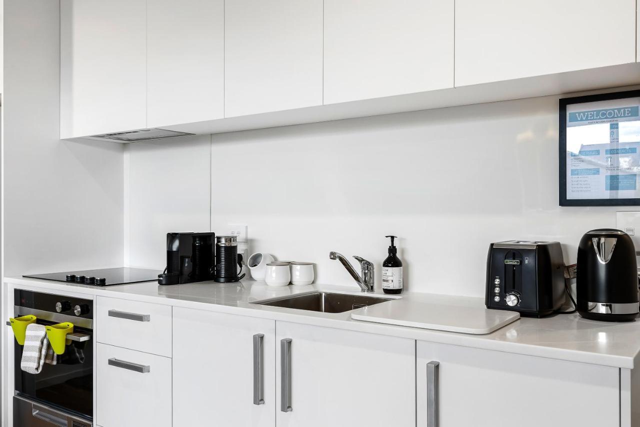 1 Bedroom City Base With Free Car Park Christchurch Extérieur photo